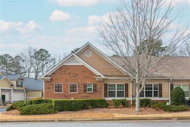 242 Orchards Circle, Woodstock, GA 30188
