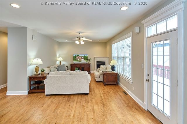 109 Cyrus PT, Charleston, WV 25314