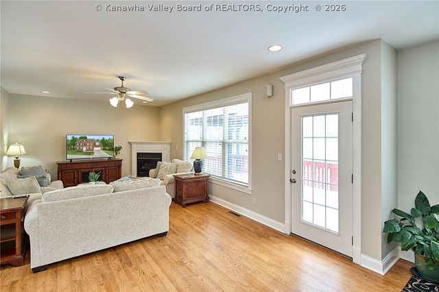 109 Cyrus PT, Charleston, WV 25314