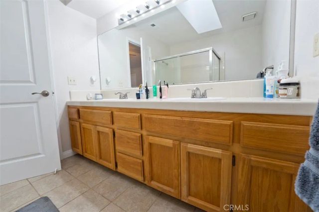 2713 Pecangrove Street, Bakersfield, CA 93311