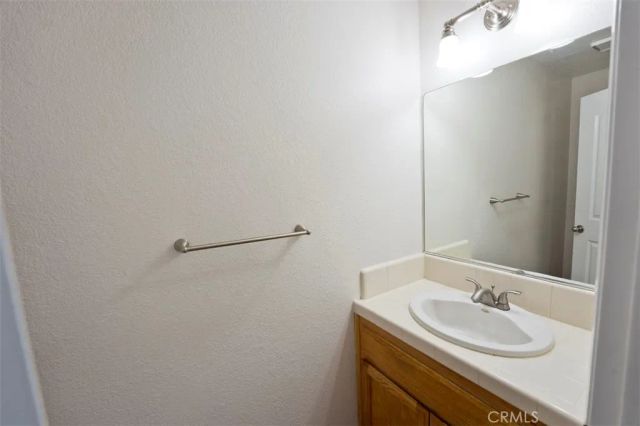 2713 Pecangrove Street, Bakersfield, CA 93311