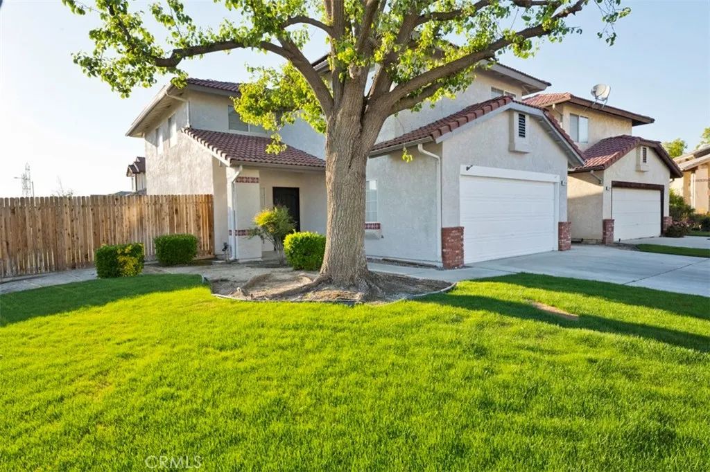2713 Pecangrove Street, Bakersfield, CA 93311