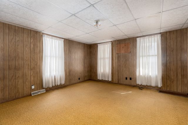 3865 E 1553rd Road, Earlville, IL 60518