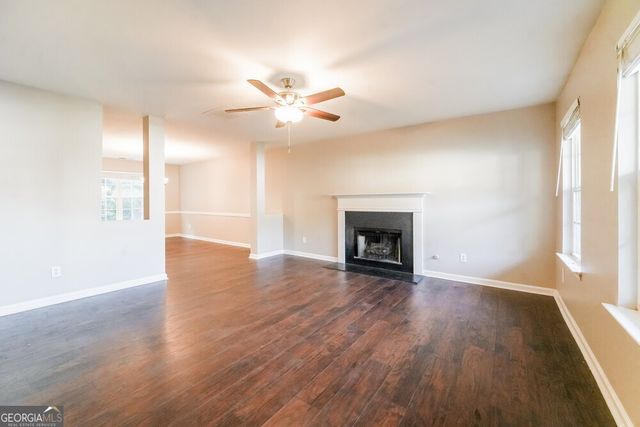 208 N Fortune Way, Dallas, GA 30157