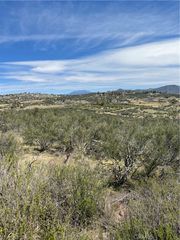 57 Madera Drive, Hemet, CA 92544