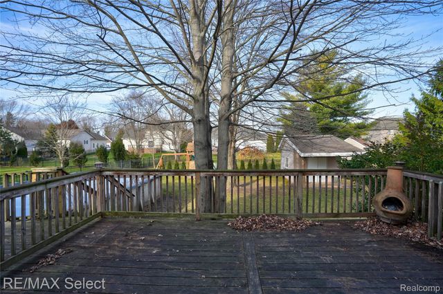 3948 Stoney Ridge Drive, Fort Gratiot Charter Township, MI 48059
