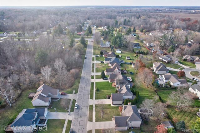 3948 Stoney Ridge Drive, Fort Gratiot Charter Township, MI 48059