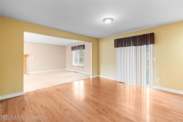 3948 Stoney Ridge Drive, Fort Gratiot Charter Township, MI 48059