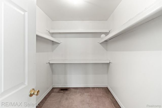 3948 Stoney Ridge Drive, Fort Gratiot Charter Township, MI 48059