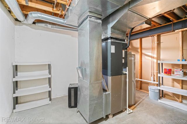 3948 Stoney Ridge Drive, Fort Gratiot Charter Township, MI 48059