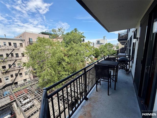 70 Adams Street 4A, Hoboken, NJ 07030