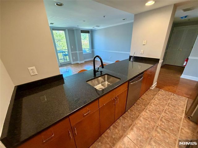 70 Adams Street 4A, Hoboken, NJ 07030
