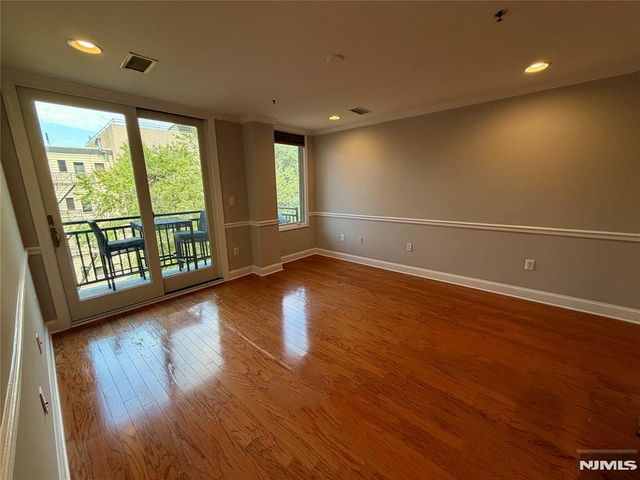 70 Adams Street 4A, Hoboken, NJ 07030