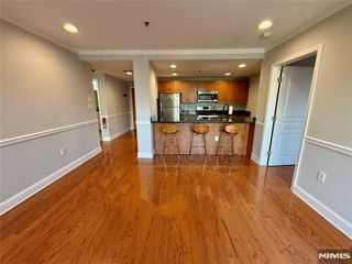 70 Adams Street 4A, Hoboken, NJ 07030