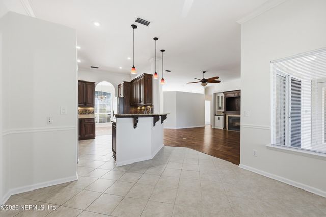 5255 CAMELOT FOREST Drive, Jacksonville, FL 32258