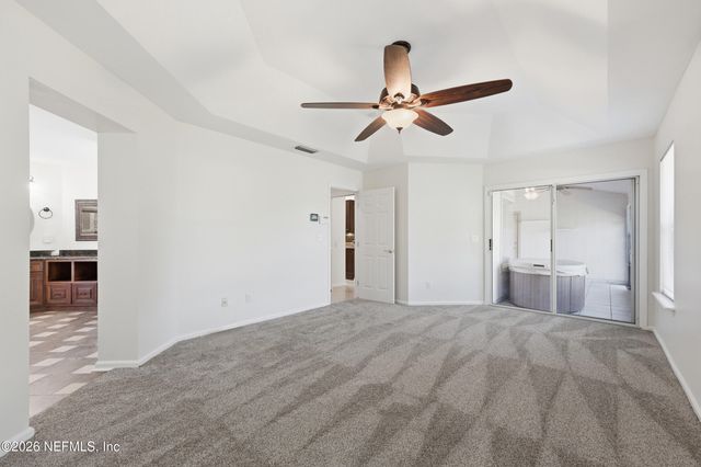 5255 CAMELOT FOREST Drive, Jacksonville, FL 32258