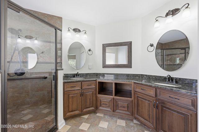 5255 CAMELOT FOREST Drive, Jacksonville, FL 32258