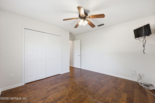 5255 CAMELOT FOREST Drive, Jacksonville, FL 32258