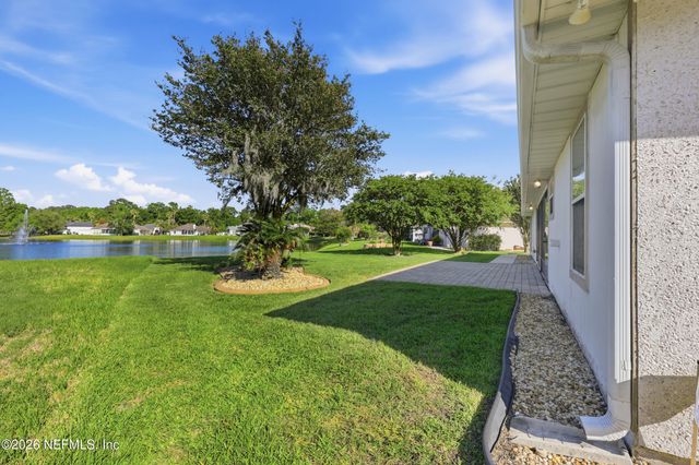 5255 CAMELOT FOREST Drive, Jacksonville, FL 32258