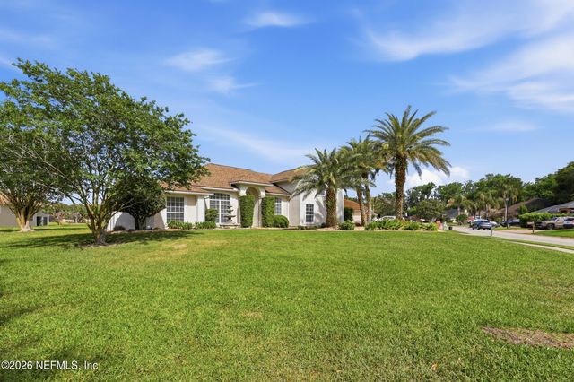 5255 CAMELOT FOREST Drive, Jacksonville, FL 32258