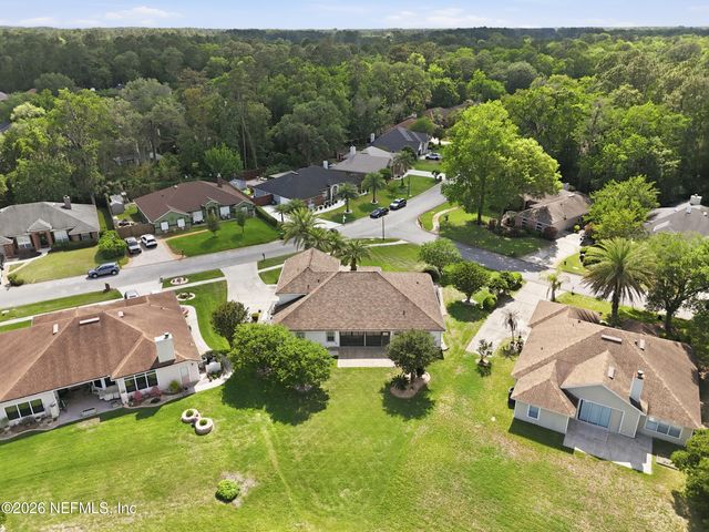 5255 CAMELOT FOREST Drive, Jacksonville, FL 32258