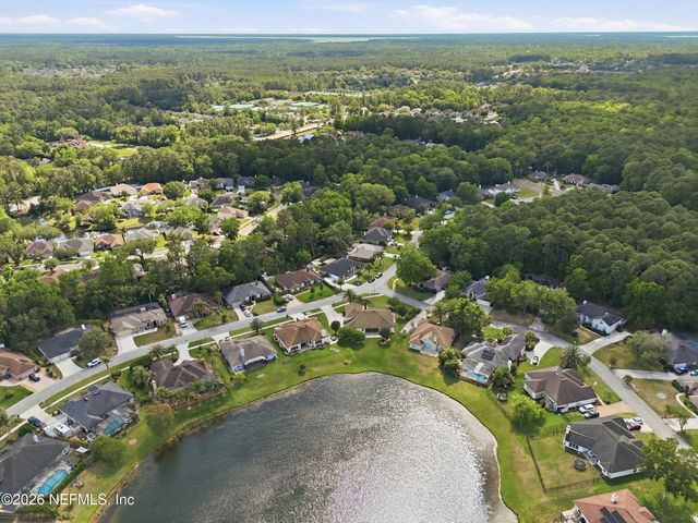 5255 CAMELOT FOREST Drive, Jacksonville, FL 32258