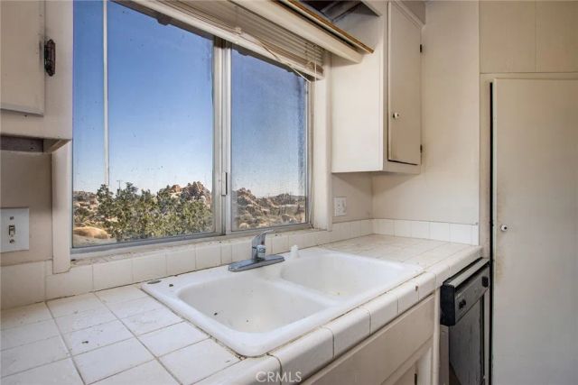 5550 Carlsbad Avenue, Yucca Valley, CA 92284