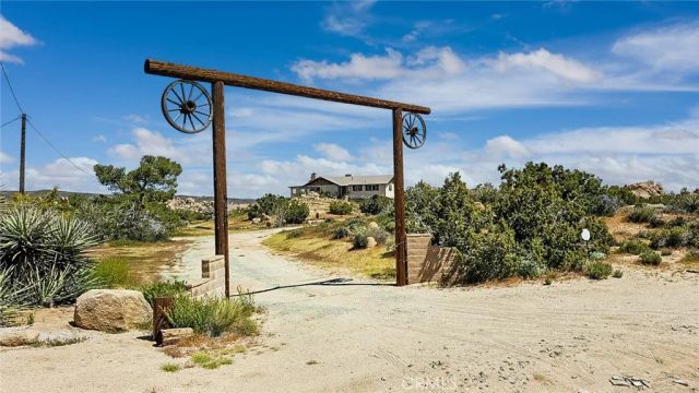 5550 Carlsbad Avenue, Yucca Valley, CA 92284