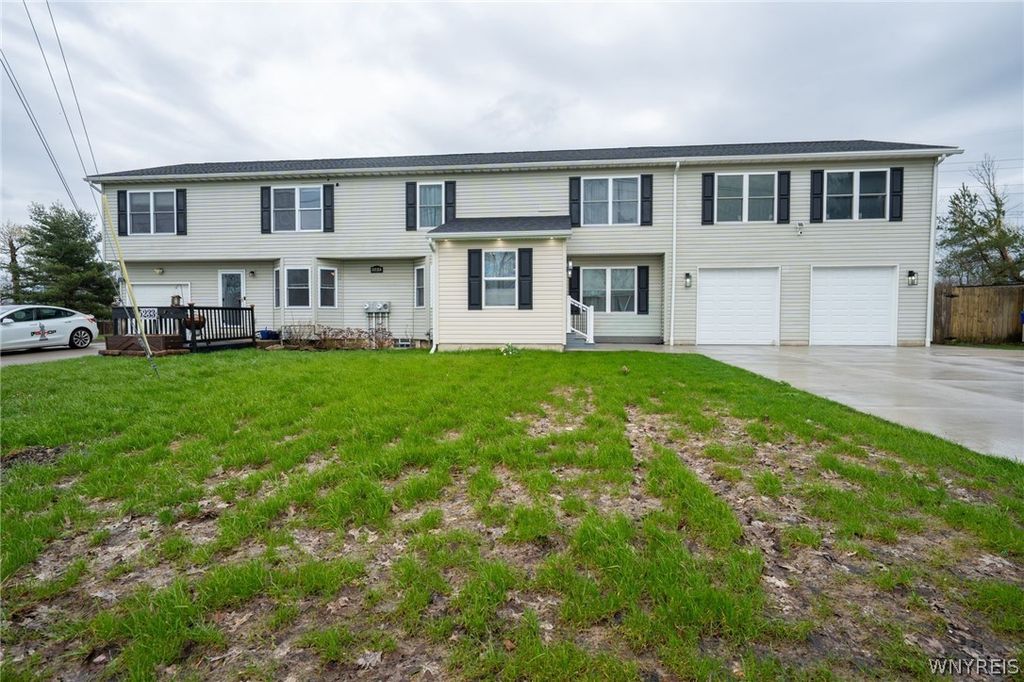 5233 Scranton Road, Hamburg, NY 14075