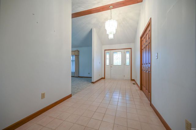 2132 LYNN Drive, Kokomo, IN 46902