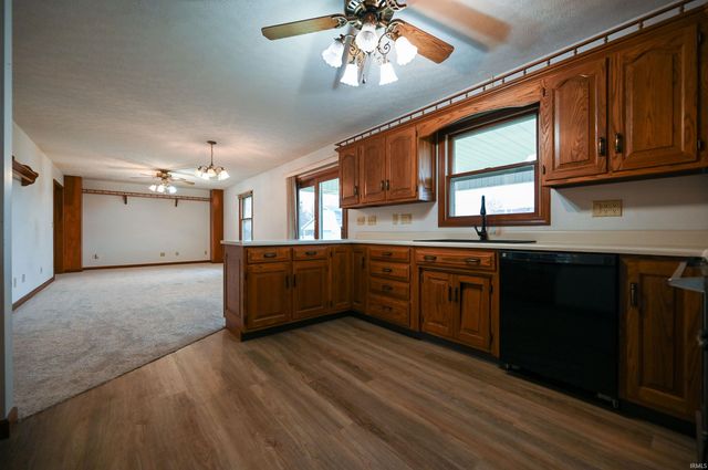 2132 LYNN Drive, Kokomo, IN 46902