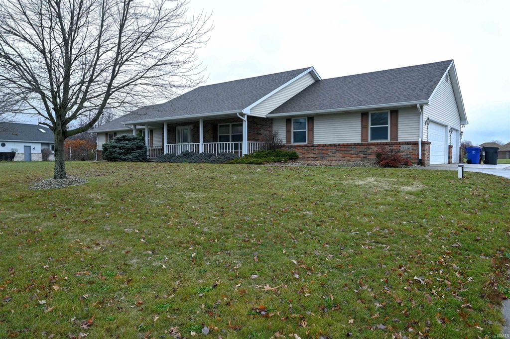 2132 LYNN Drive, Kokomo, IN 46902