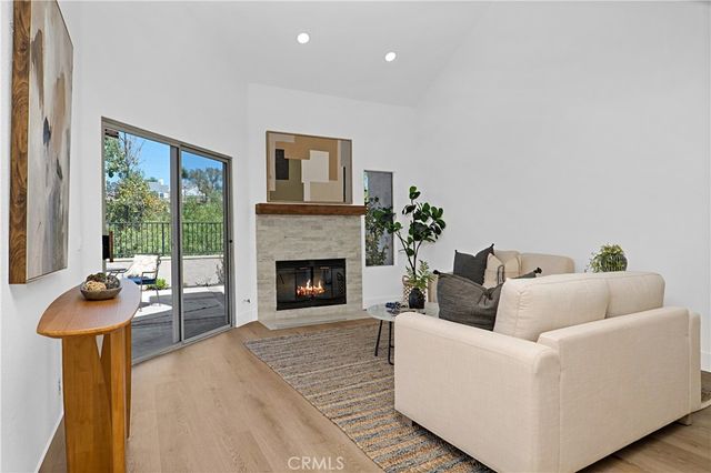 21944 Bahamas 56, Mission Viejo, CA 92692