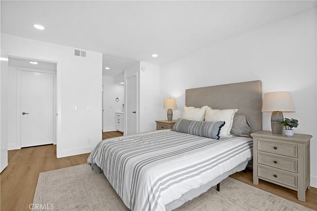 21944 Bahamas 56, Mission Viejo, CA 92692