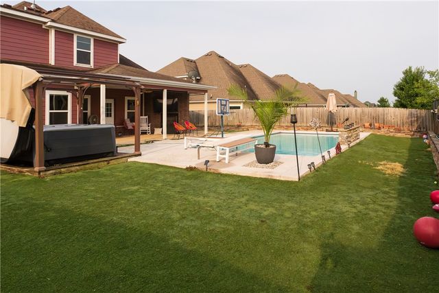 1010 Silver Maple Street, Centerton, AR 72719