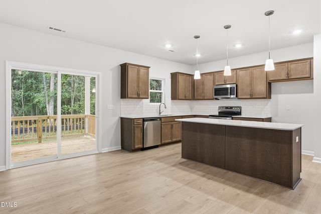 192 Harriette Court, Lillington, NC 27546