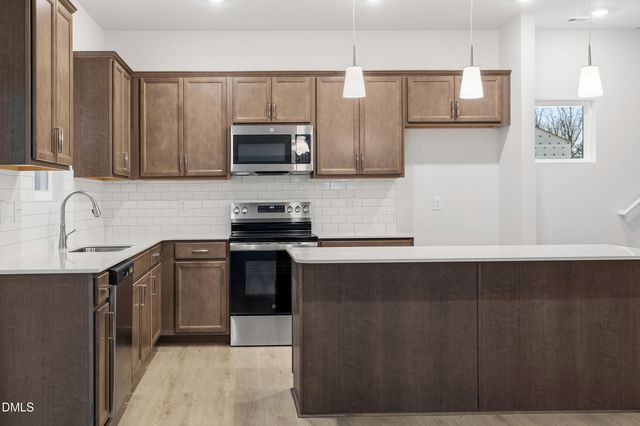 192 Harriette Court, Lillington, NC 27546