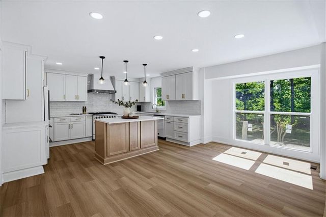 2831 Bettis Court, Marietta, GA 30066