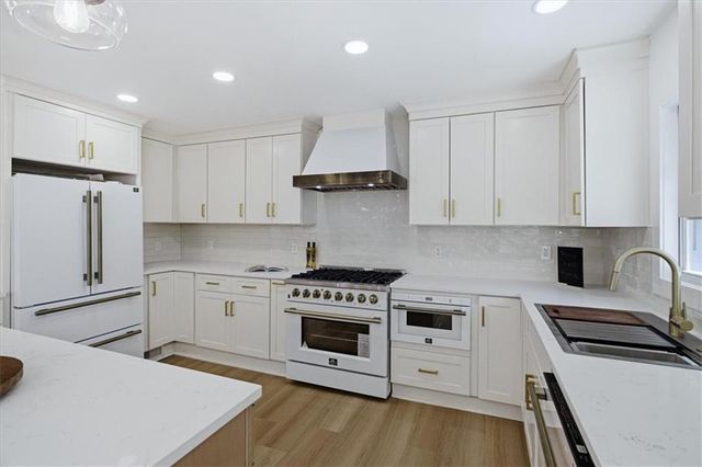 2831 Bettis Court, Marietta, GA 30066