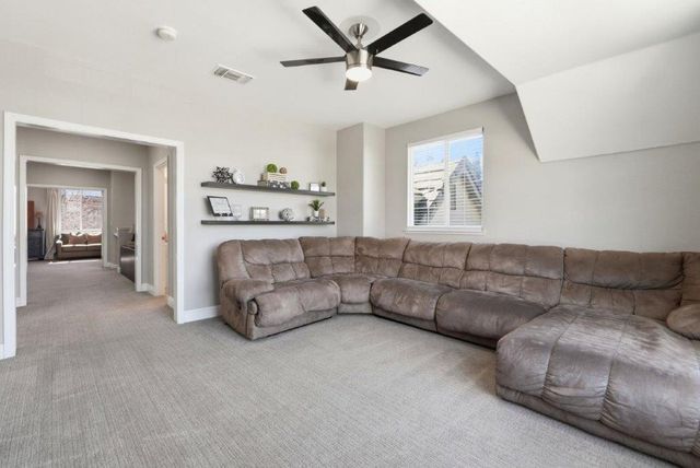 877 lavastone Dr, Lincoln, CA 95648