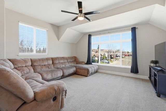 877 lavastone Dr, Lincoln, CA 95648