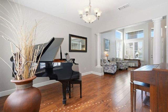 877 lavastone Dr, Lincoln, CA 95648