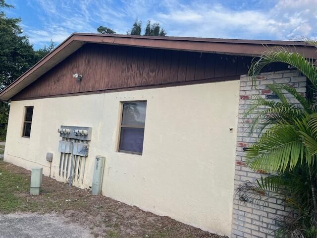 4919 Freedom Circle, Lake Worth, FL 33461
