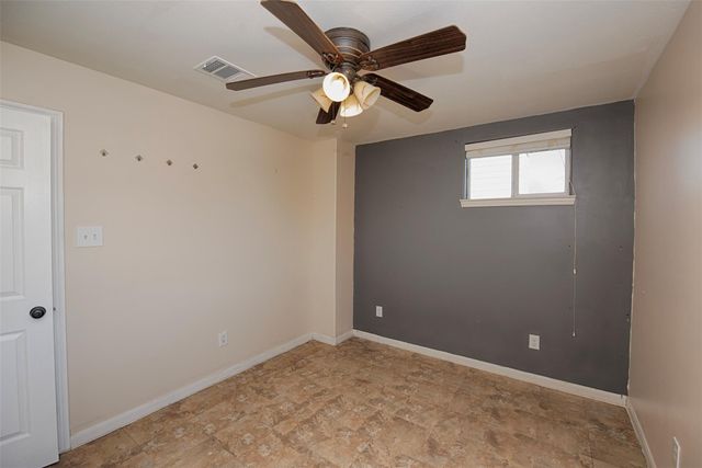 710 6th Street, San Leon, TX 77539