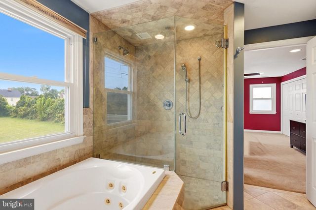 818 HILLTOP RD, Cinnaminson, NJ 08077