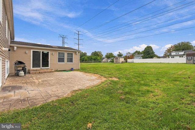 818 HILLTOP RD, Cinnaminson, NJ 08077