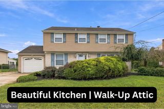 818 HILLTOP RD, Cinnaminson, NJ 08077