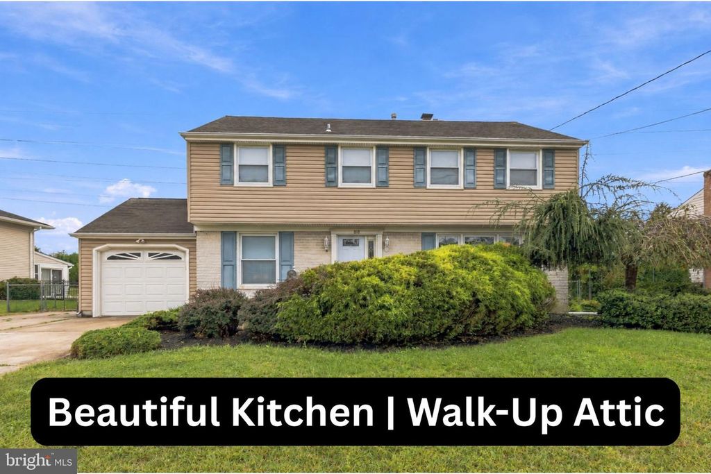 818 HILLTOP RD, Cinnaminson, NJ 08077
