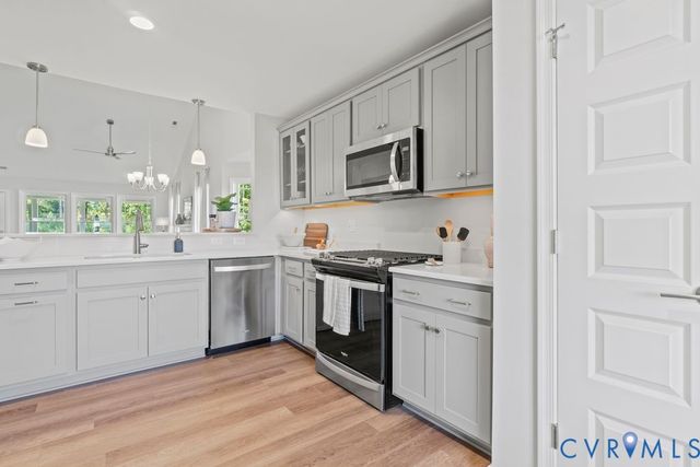 10472 Meyers Park Dr, Ashland, VA 23005