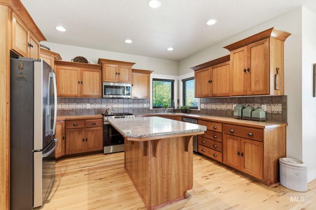 11470 S Cross Slope Pl., Nampa, ID 83686